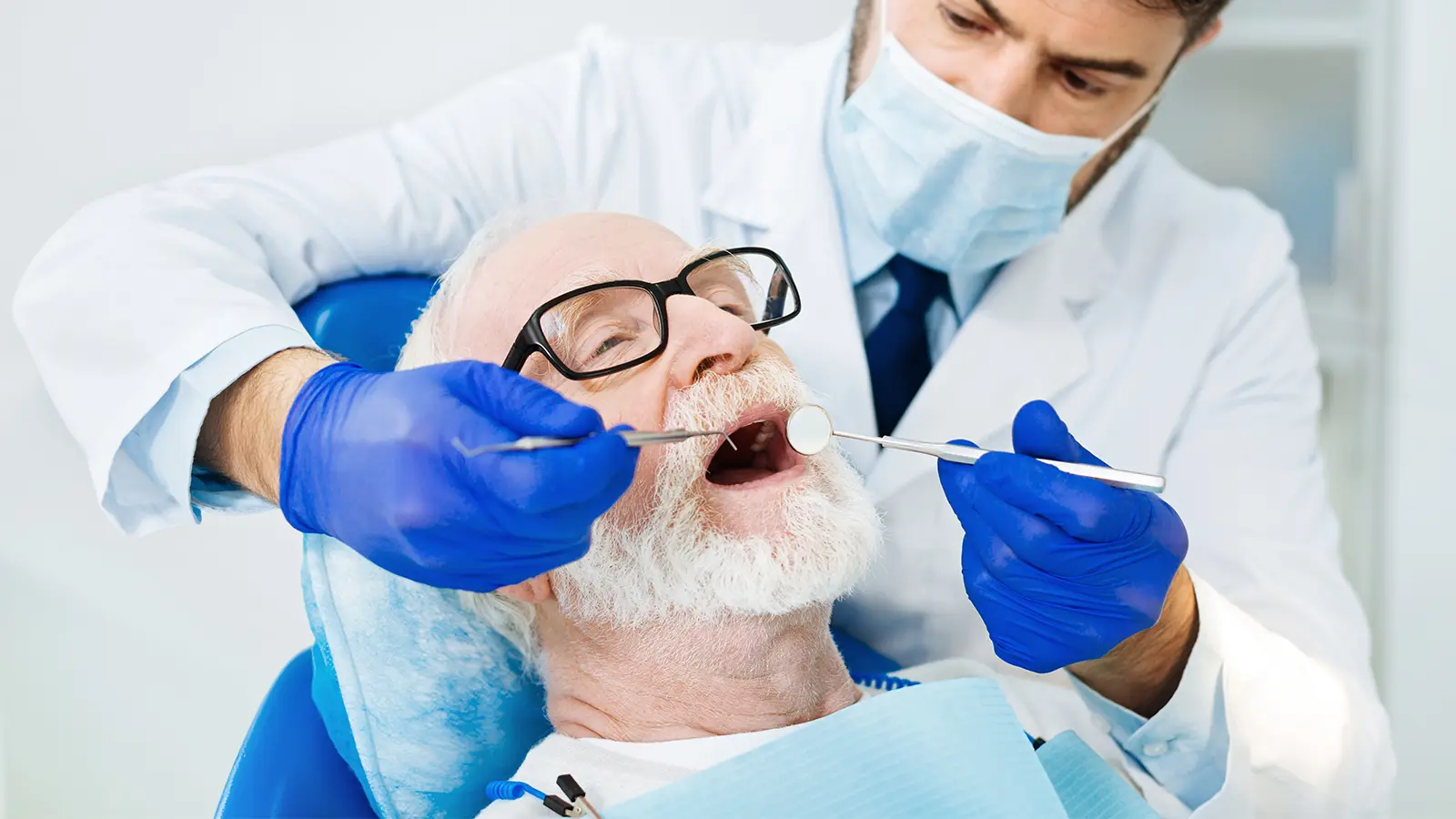 Dental Flipper Alternatives During Implant Healing
